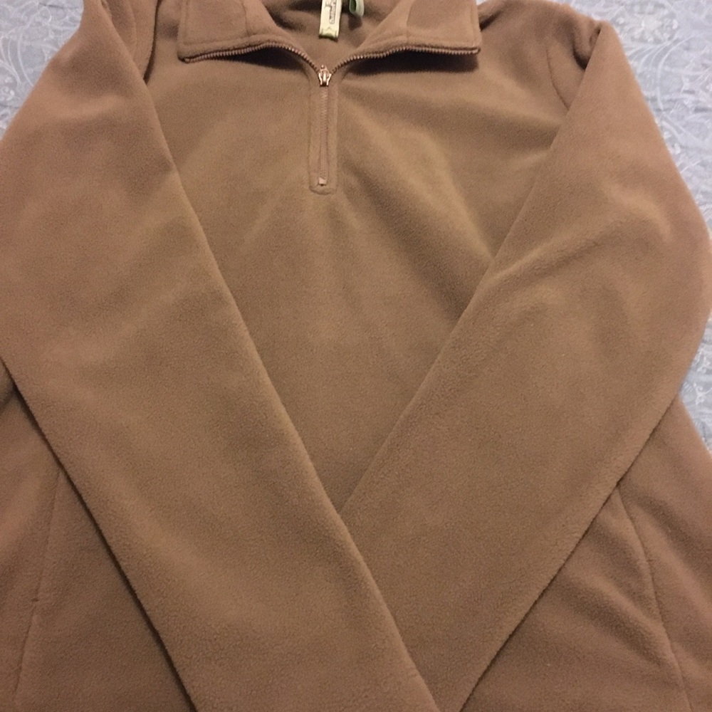 Sahalie Long sleeve Butter Fleece top